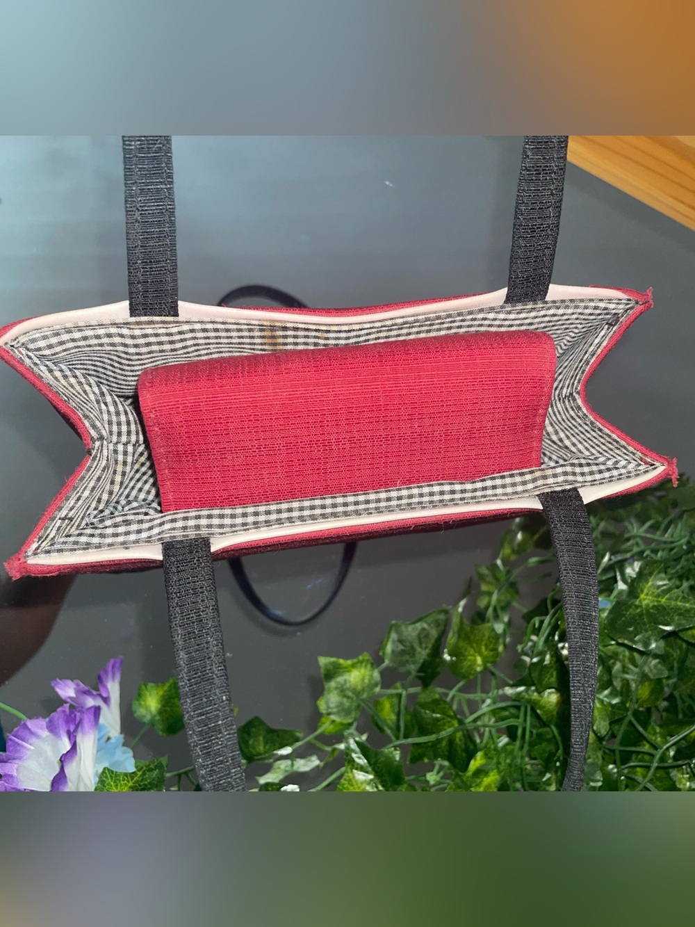 Color Block Handbag - Picture 9 of 9